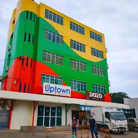 Uptown Hotel Semporna Exteriör bild