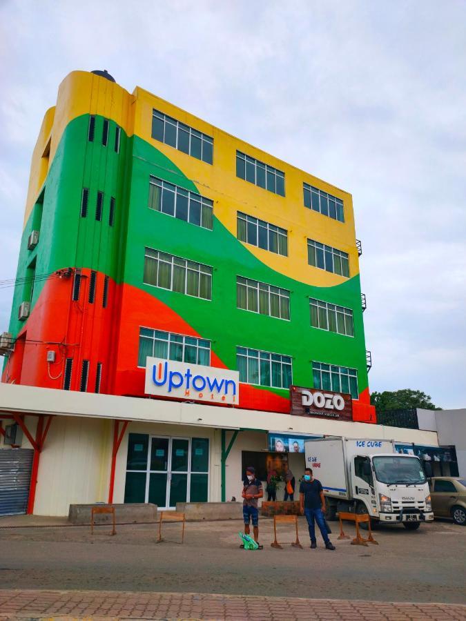 Uptown Hotel Semporna Exteriör bild